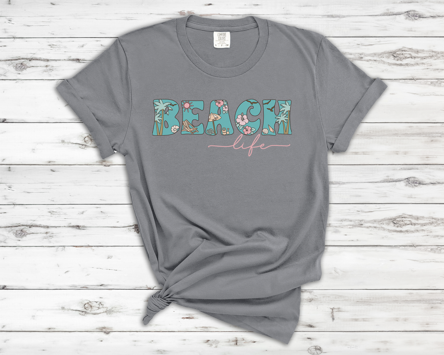 Beach Life - T-Shirt