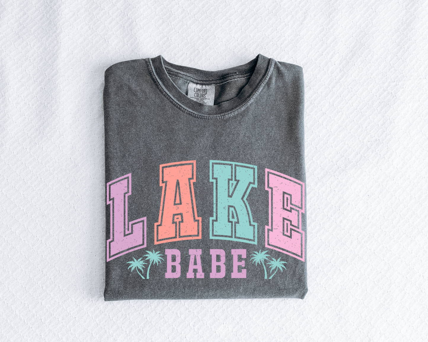 Lake Babe - T-Shirt