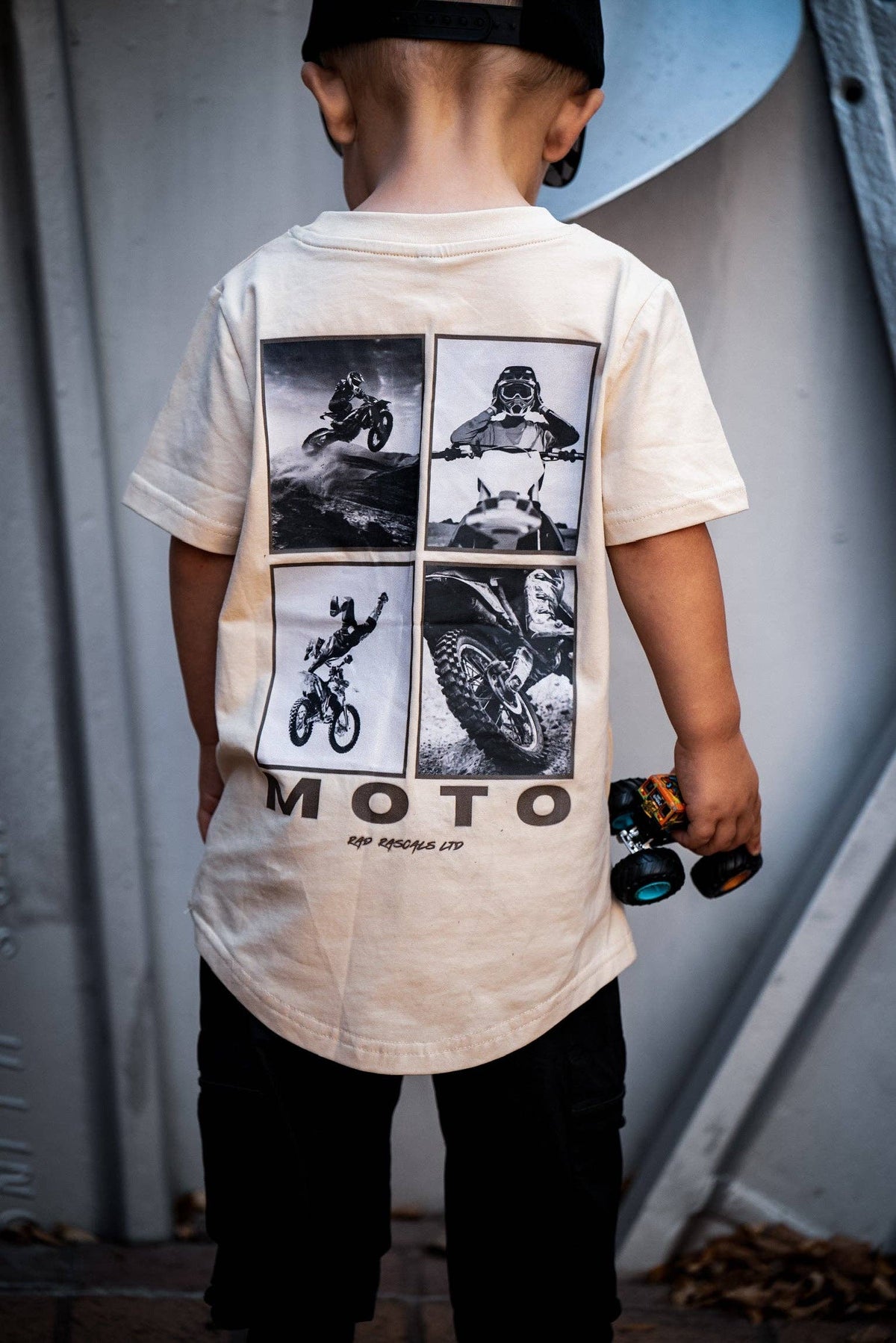 Moto T-Shirt: 3T