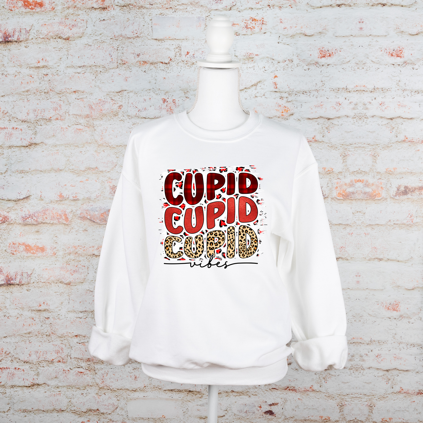 Cupid Vibes - Sweatshirt - Adult