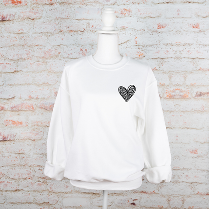 I am enough - Leopard Heart - Sweatshirt - Adult