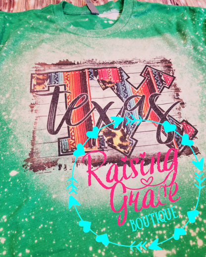 Texas Western Arrow Graphic T-Shirt | Texas Graphic Tee | Western Cowgirl Shirt | Boutique Texas Tee | Southern Graphic Shirt